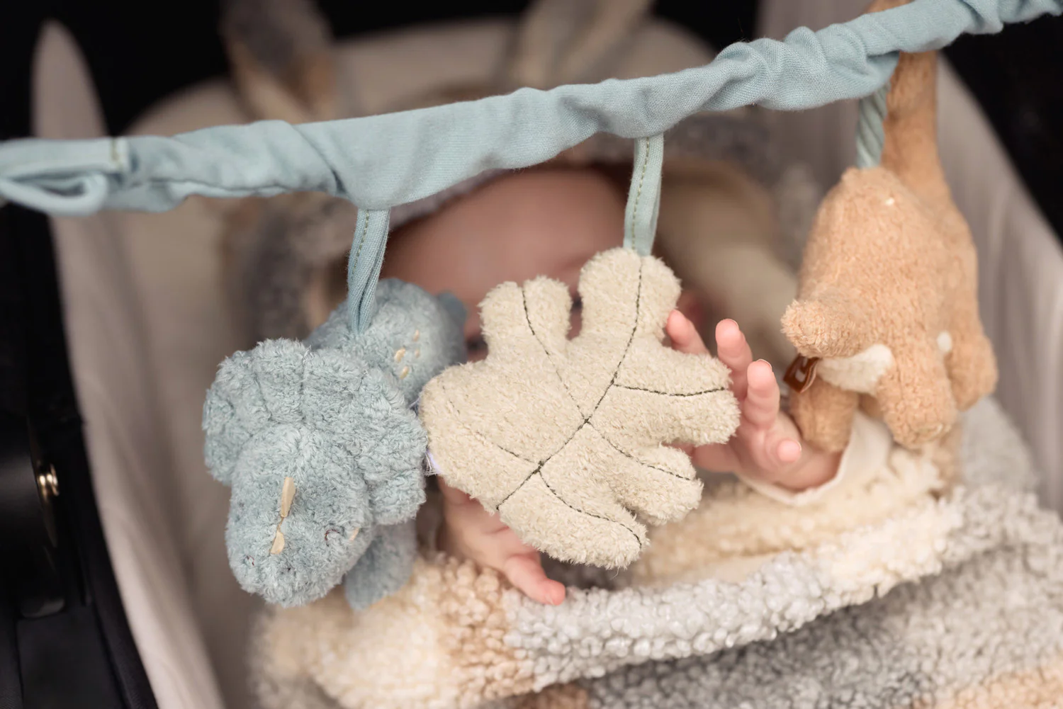 cadena para cochecito dinosaurios jollein - Imagen 5